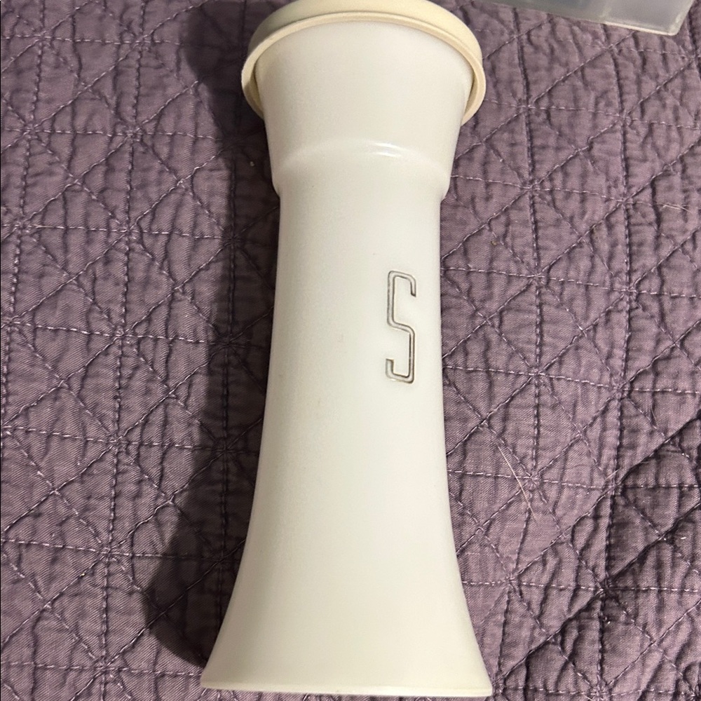 Tupperware Cream Vase with Initial